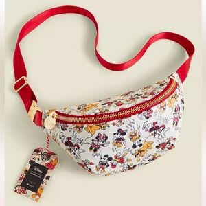 NWT Disney Stoney Clover Lane Macy’s Thanksgiving Day Parade Fanny Pack Belt Bag